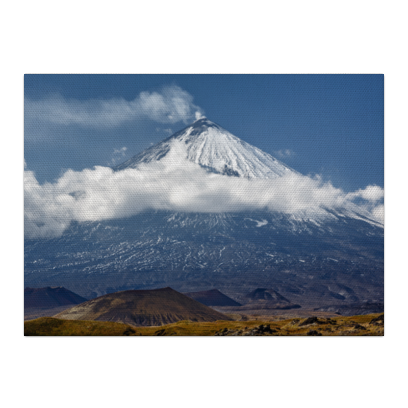 Холст 40x55 Printio Камчатка, осенний пейзаж, извержение вулкана